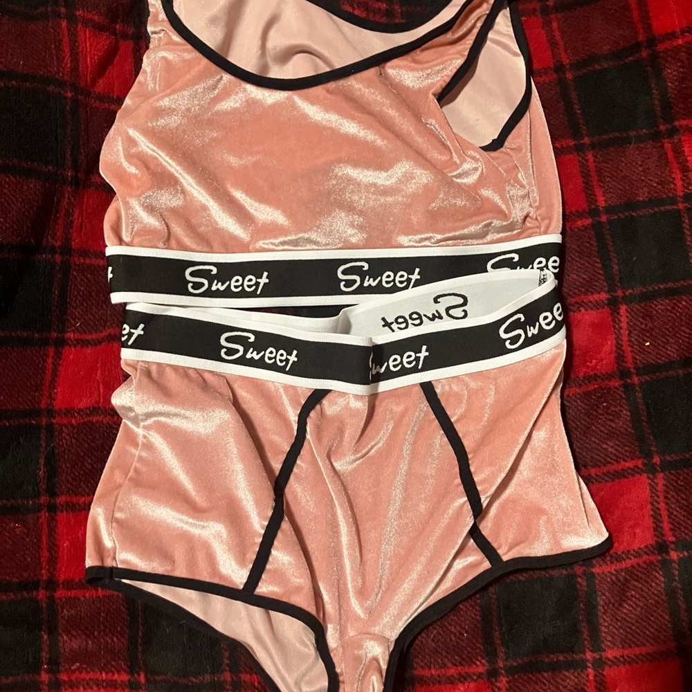 Pink Women's Intimate Set